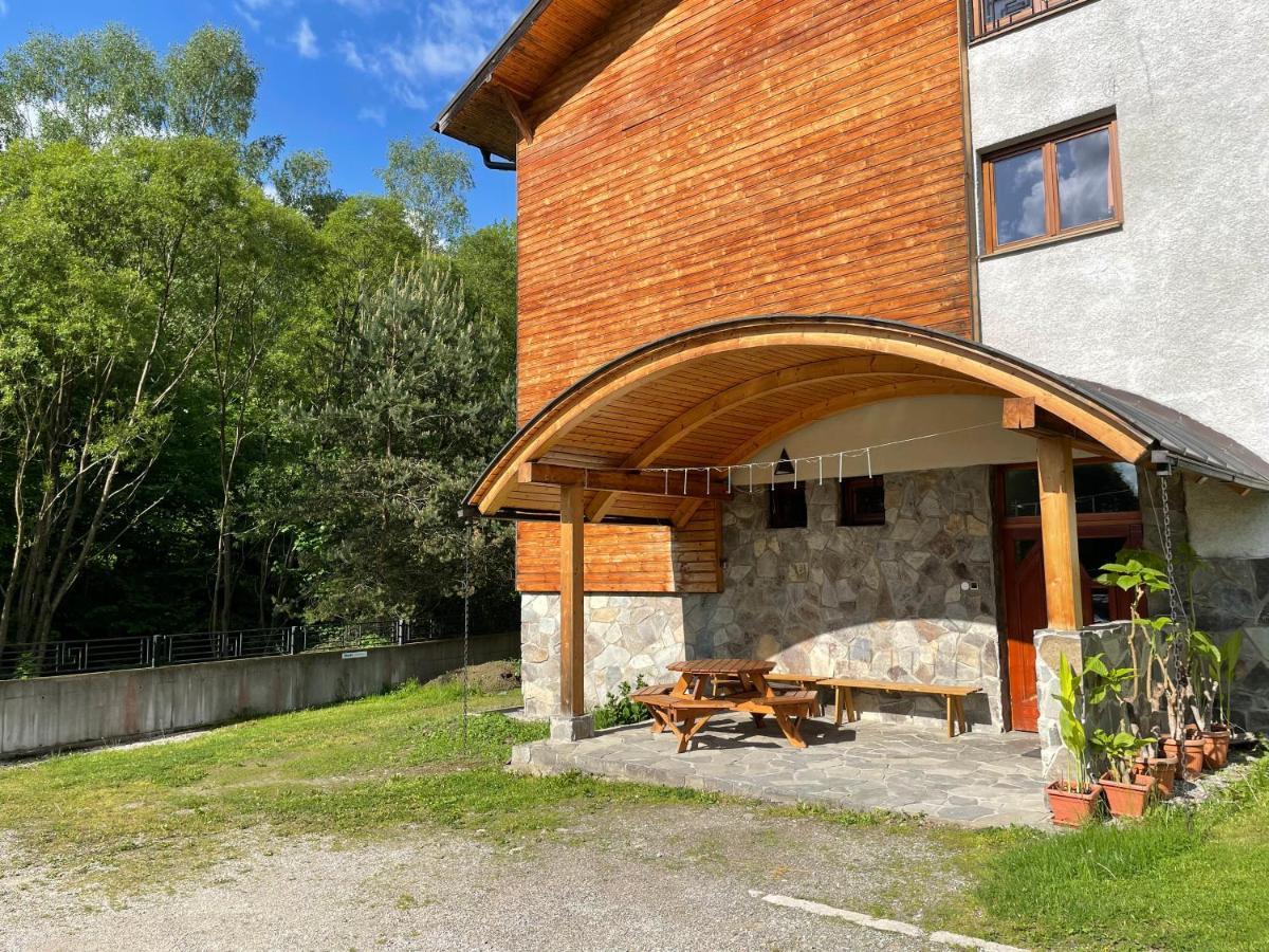 Hotel Brainy Krásno nad Kysucou 外观 照片
