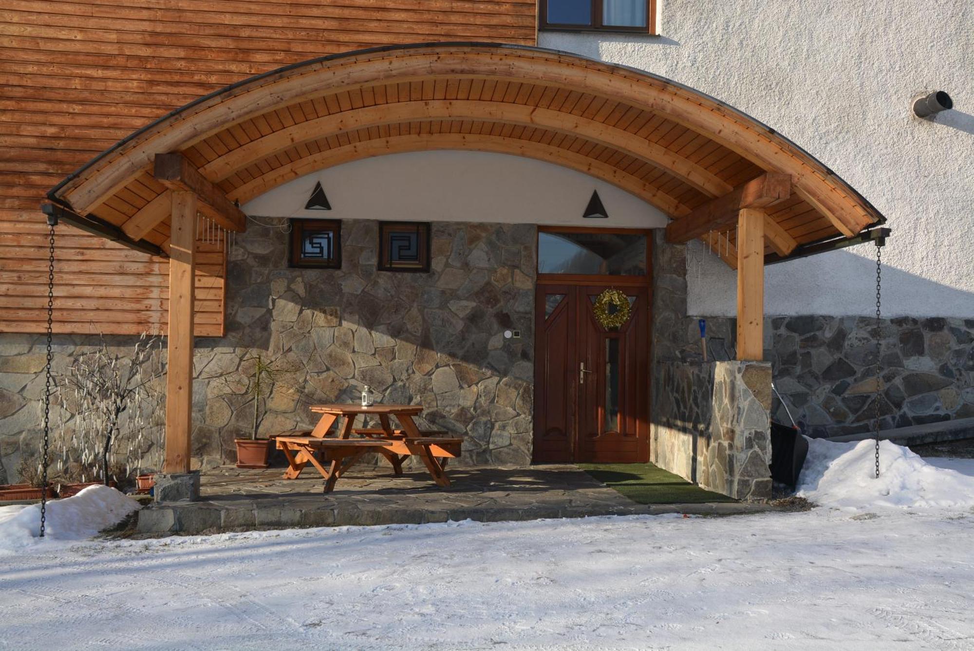 Hotel Brainy Krásno nad Kysucou 外观 照片